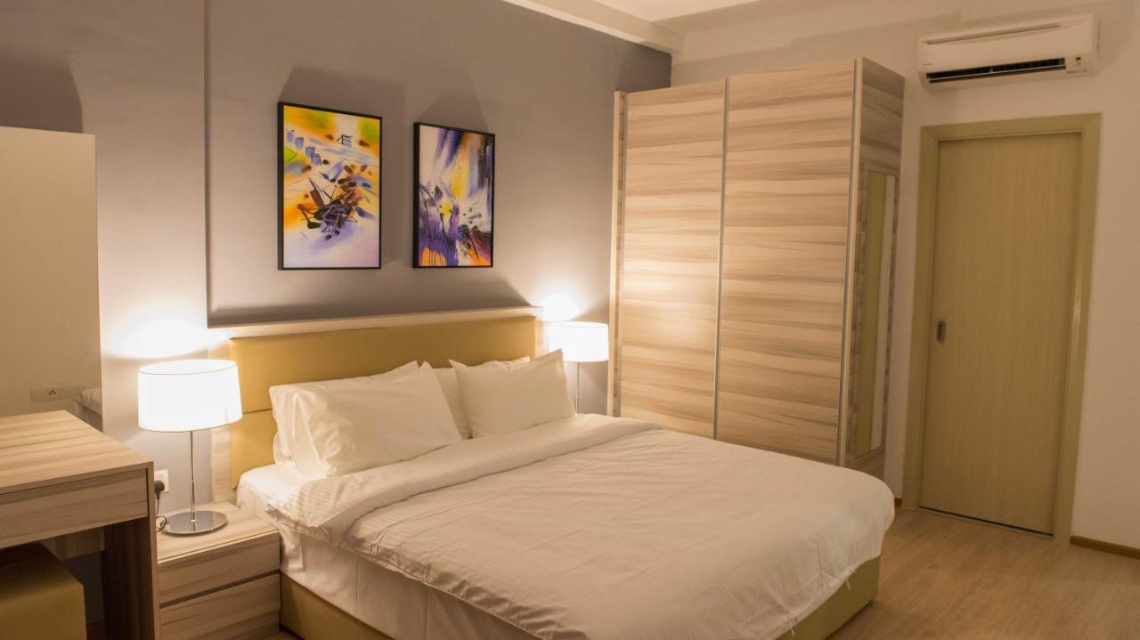 Hotel Encorp Marina By Iconic Bliss 4*